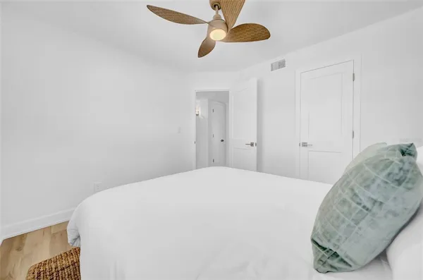 $5,350 | 4924 Shetland Avenue, Tampa, FL 33615