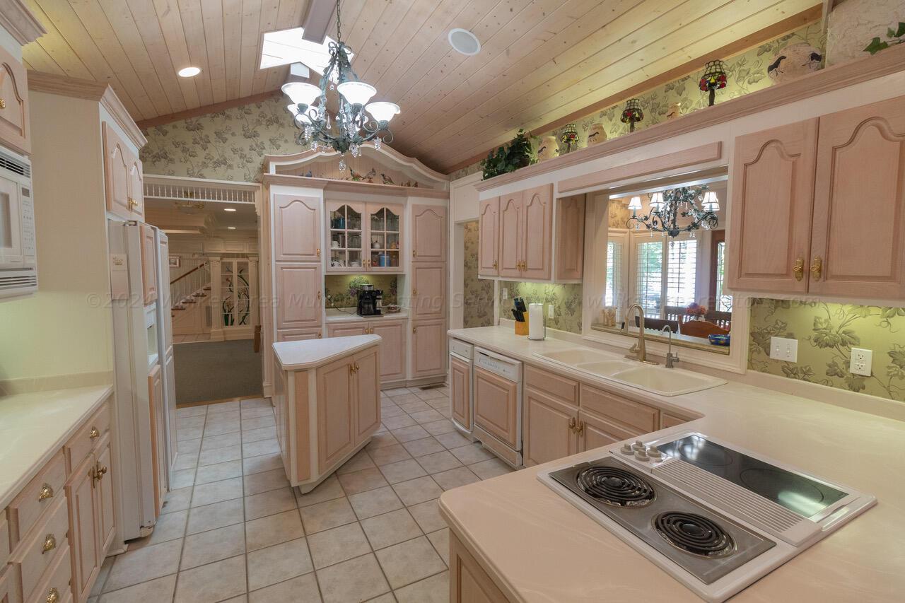 329 Adams Road Double Springs, AL 35553 - Photo 8 of 32 Gallery Image 8