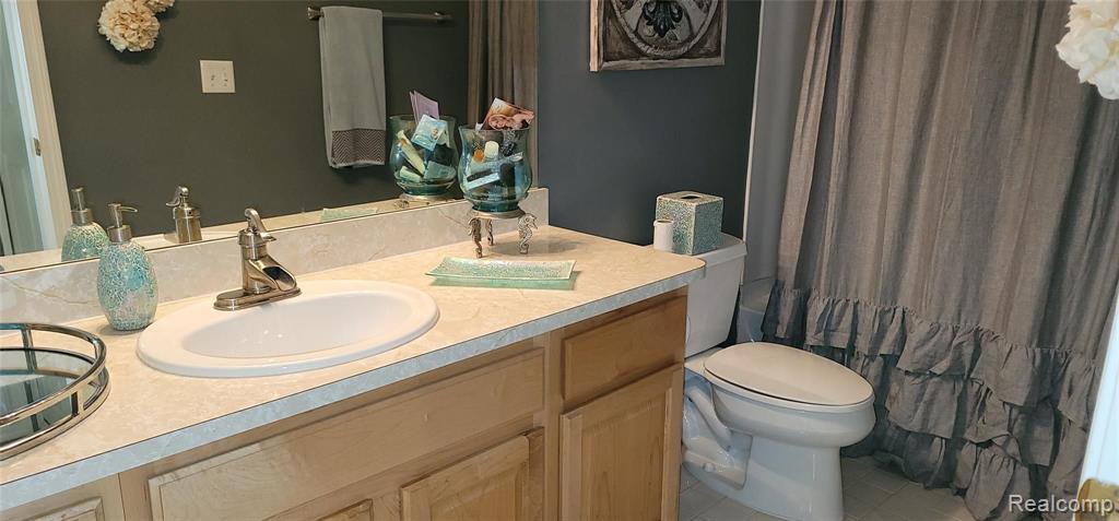 699 West Bluff Court Rochester, MI 48307 - Photo 38 of 42