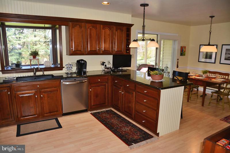 13 Deerfield Road Lancaster, PA 17603 - Photo 22 of 51 Gallery Image 22