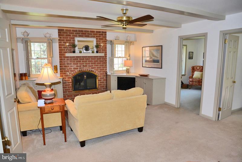 13 Deerfield Road Lancaster, PA 17603 - Photo 26 of 51 Gallery Image 26