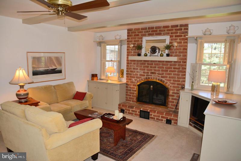 13 Deerfield Road Lancaster, PA 17603 - Photo 28 of 51 Gallery Image 28