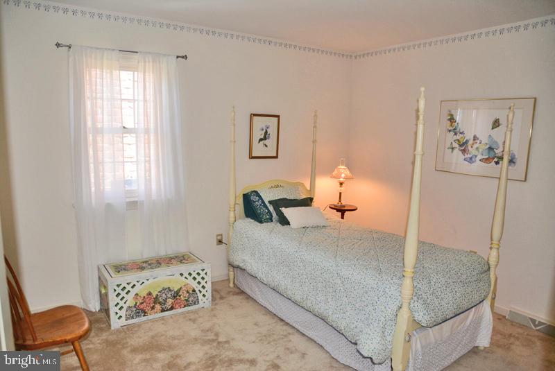 13 Deerfield Road Lancaster, PA 17603 - Photo 41 of 51 Gallery Image 41