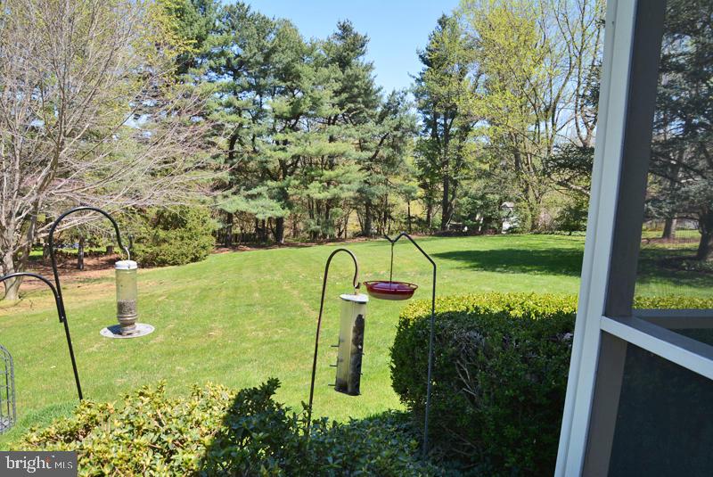 13 Deerfield Road Lancaster, PA 17603 - Photo 46 of 51 Gallery Image 46