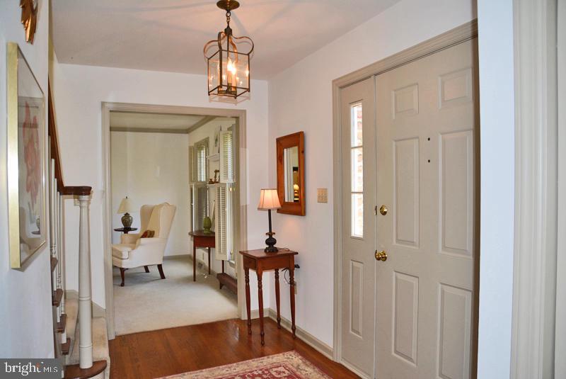 13 Deerfield Road Lancaster, PA 17603 - Photo 8 of 51 Gallery Image 8