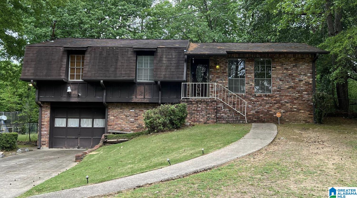 902 Hillcrest Road Adamsville, AL 35005 - Photo 1 of 16