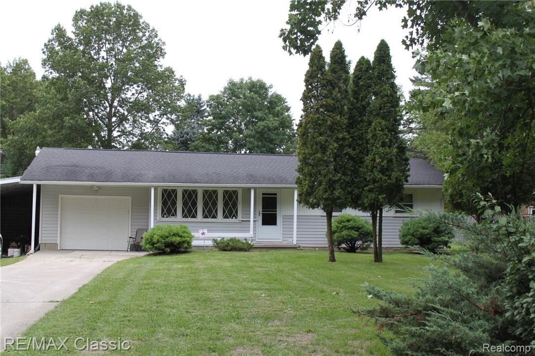 7923 Jennings Road Whitmore Lake, MI 48189 - Photo 1 of 9 Move In Ready Ranch