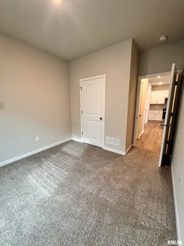 $2,800 | 709 East Bear Drive, Tiffin, IA 52340