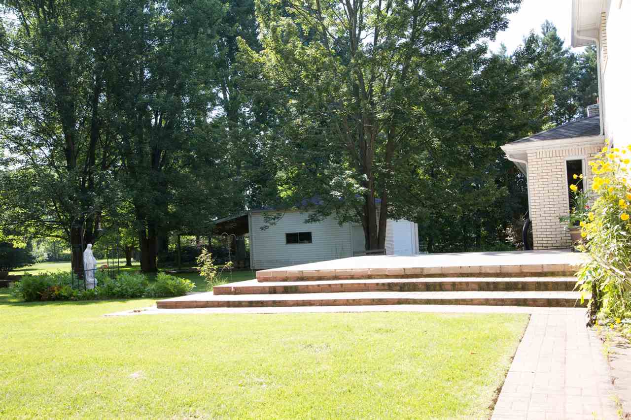 46200 Heydenreich Road Macomb, MI 48044 - Photo 47 of 51 31362131-46.JPG