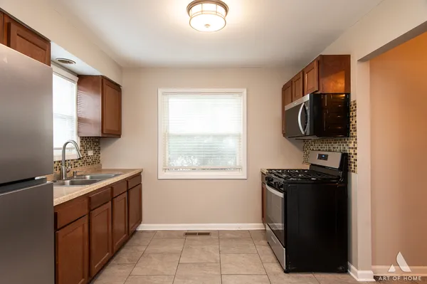 $134,900 | 1216 Balmoral Avenue, Calumet City, IL 60409