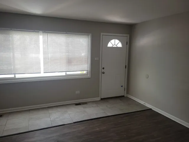 $134,900 | 1216 Balmoral Avenue, Calumet City, IL 60409