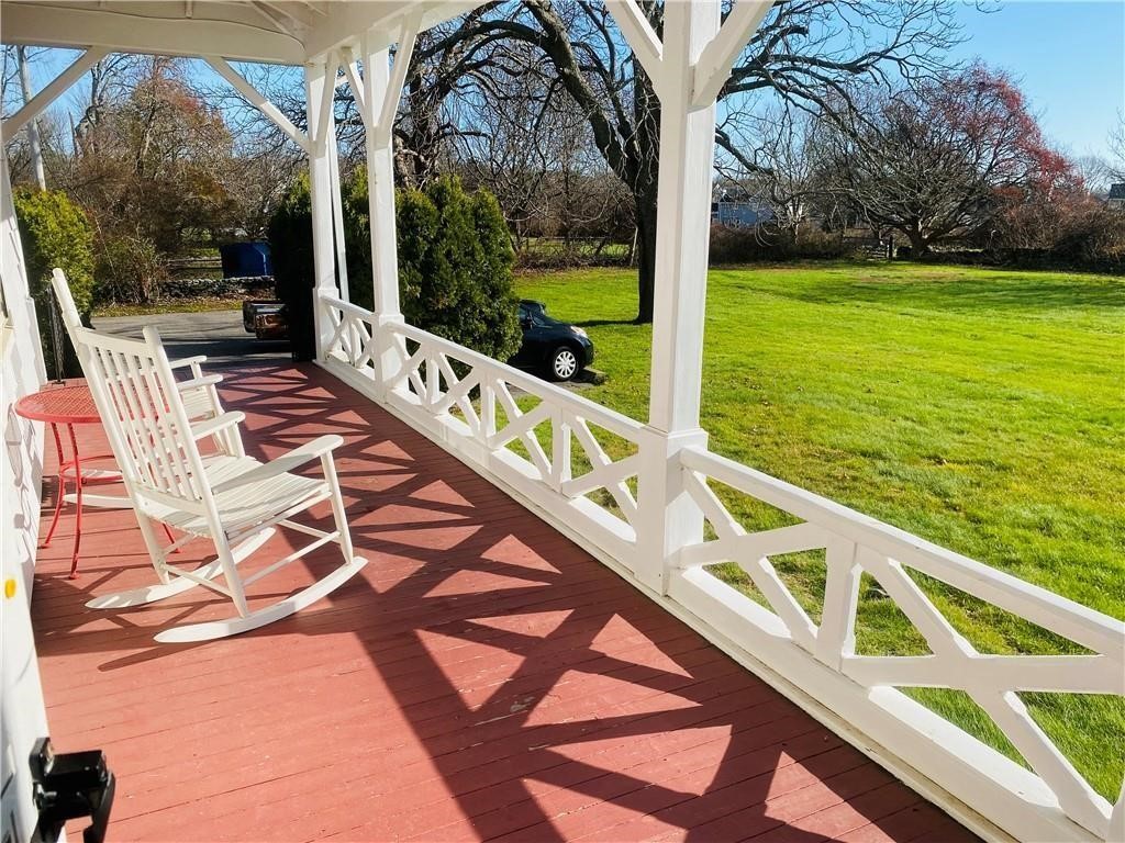 313 Berkeley Avenue, Unit 3 Middletown, RI 02842 - Photo 12 of 13