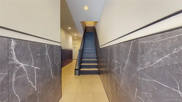 $2,650 | 67-09 Austin Street, Unit 4A | Forest Hills