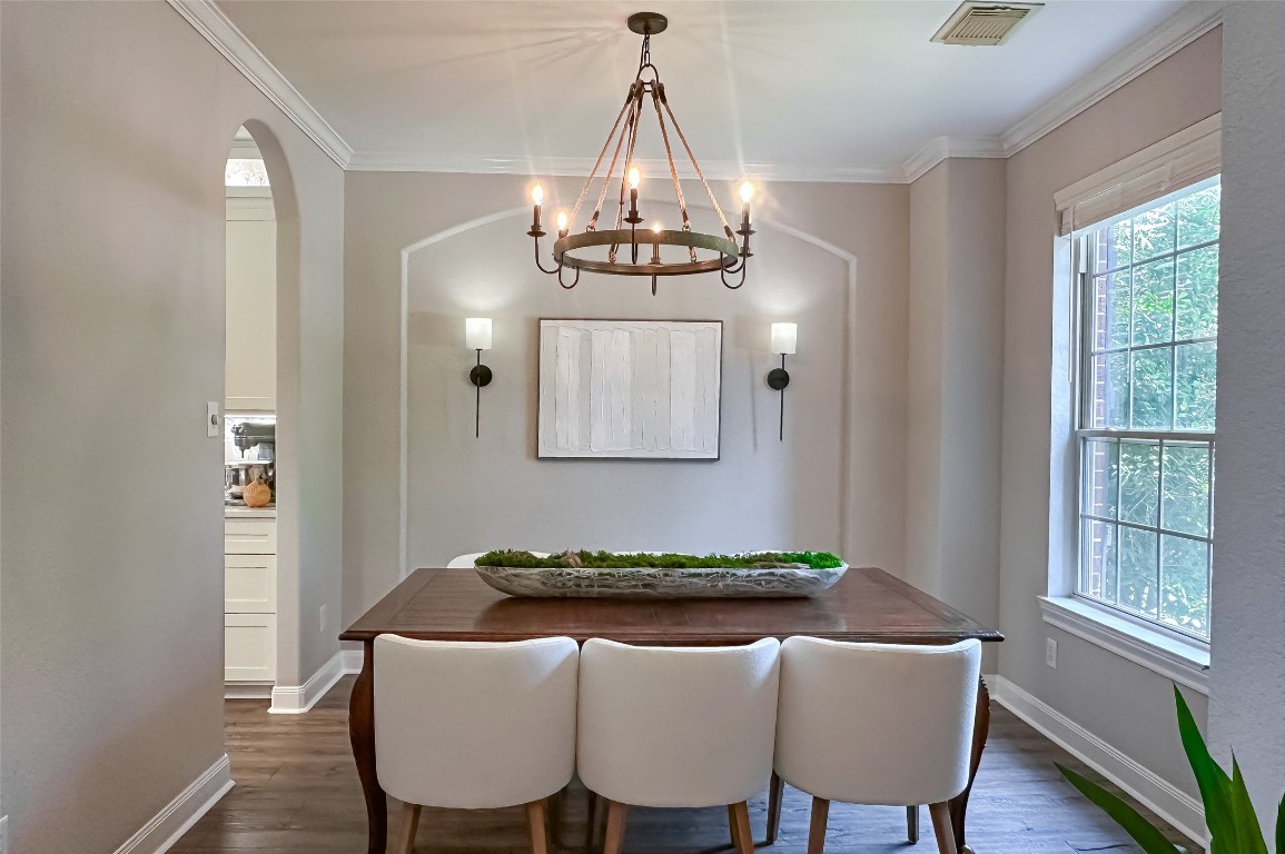 7 Tillamook Court Spring, TX 77389 - Photo 3 of 50