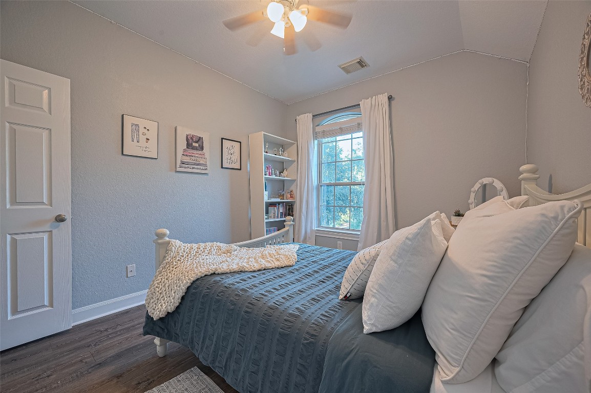 7 Tillamook Court Spring, TX 77389 - Photo 34 of 50