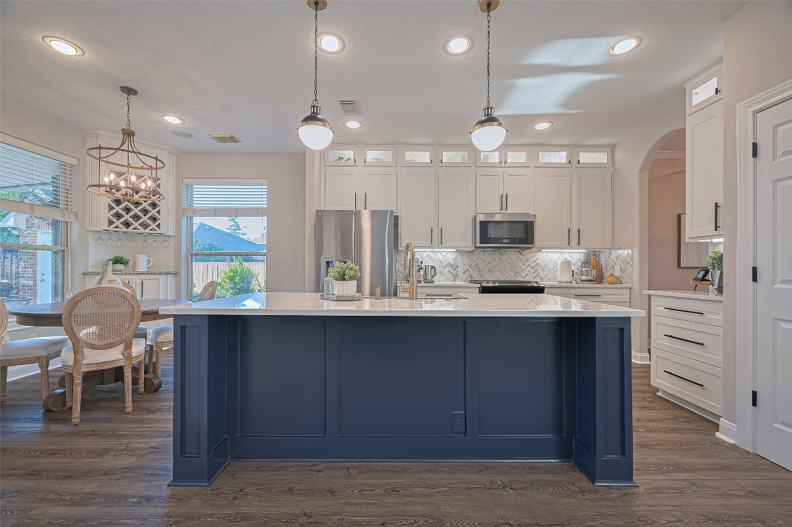 7 Tillamook Court Spring, TX 77389 - Photo 8 of 50