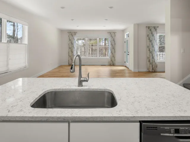 $610,000 | 263 Obrien Farm Road, South Burlington, VT 05403