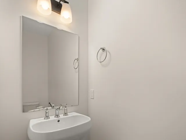 $610,000 | 263 Obrien Farm Road, South Burlington, VT 05403