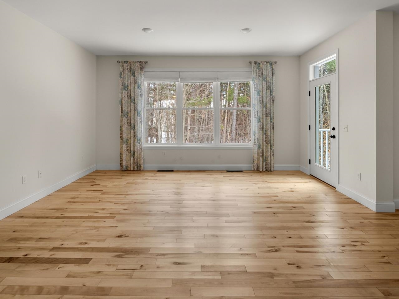 263 Obrien Farm Road South Burlington, VT 05403 - Photo 20 of 49