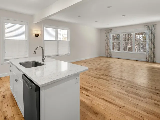 $610,000 | 263 Obrien Farm Road, South Burlington, VT 05403