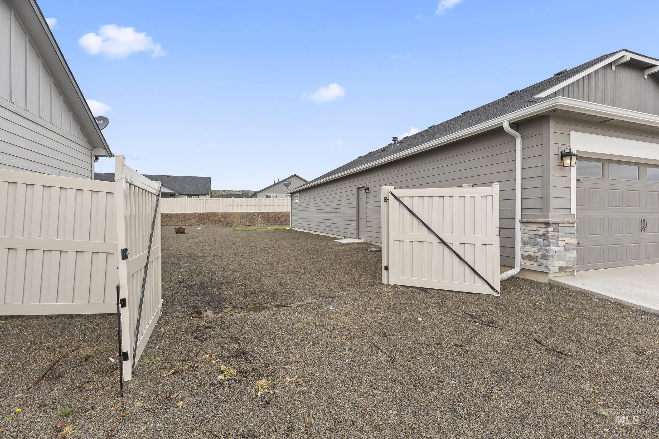 10308 West Trident Ridge Drive Star, ID 83669 - Photo 38 of 42 View of yard