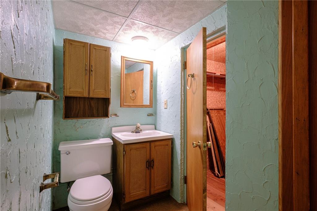 415 Center Church Road McMurray, PA 15317 - Photo 17 of 25 Gallery Image 17