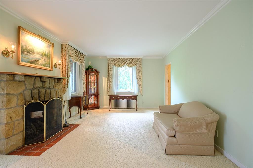 415 Center Church Road McMurray, PA 15317 - Photo 4 of 25 Gallery Image 4