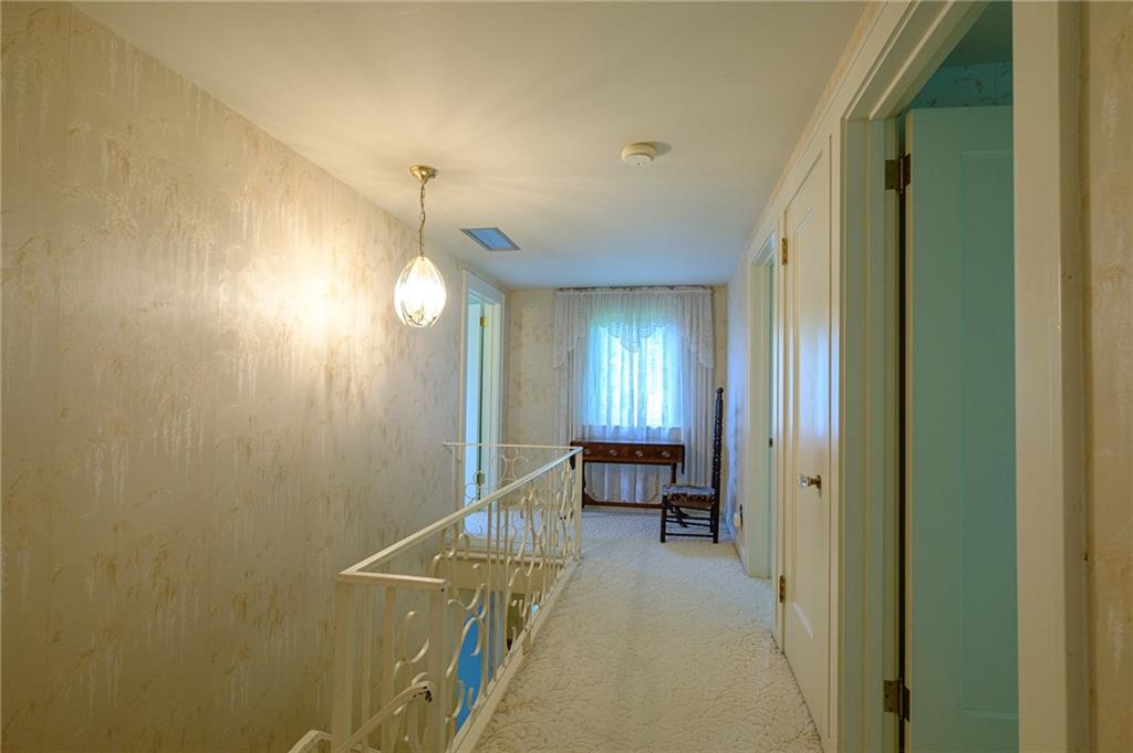 415 Center Church Road McMurray, PA 15317 - Photo 8 of 25 Gallery Image 8