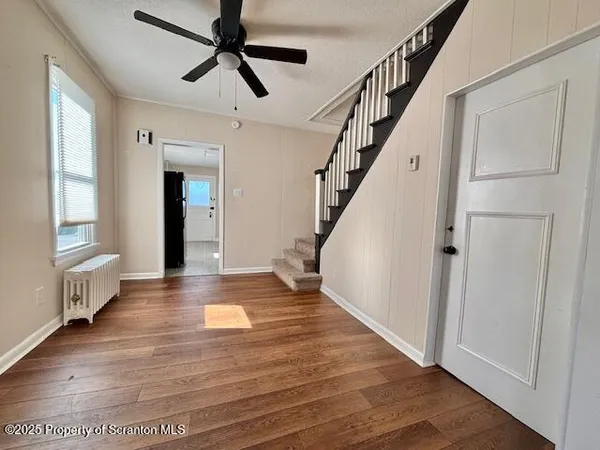 $1,350 | 102 A Searle Street, Pittston, PA 18640