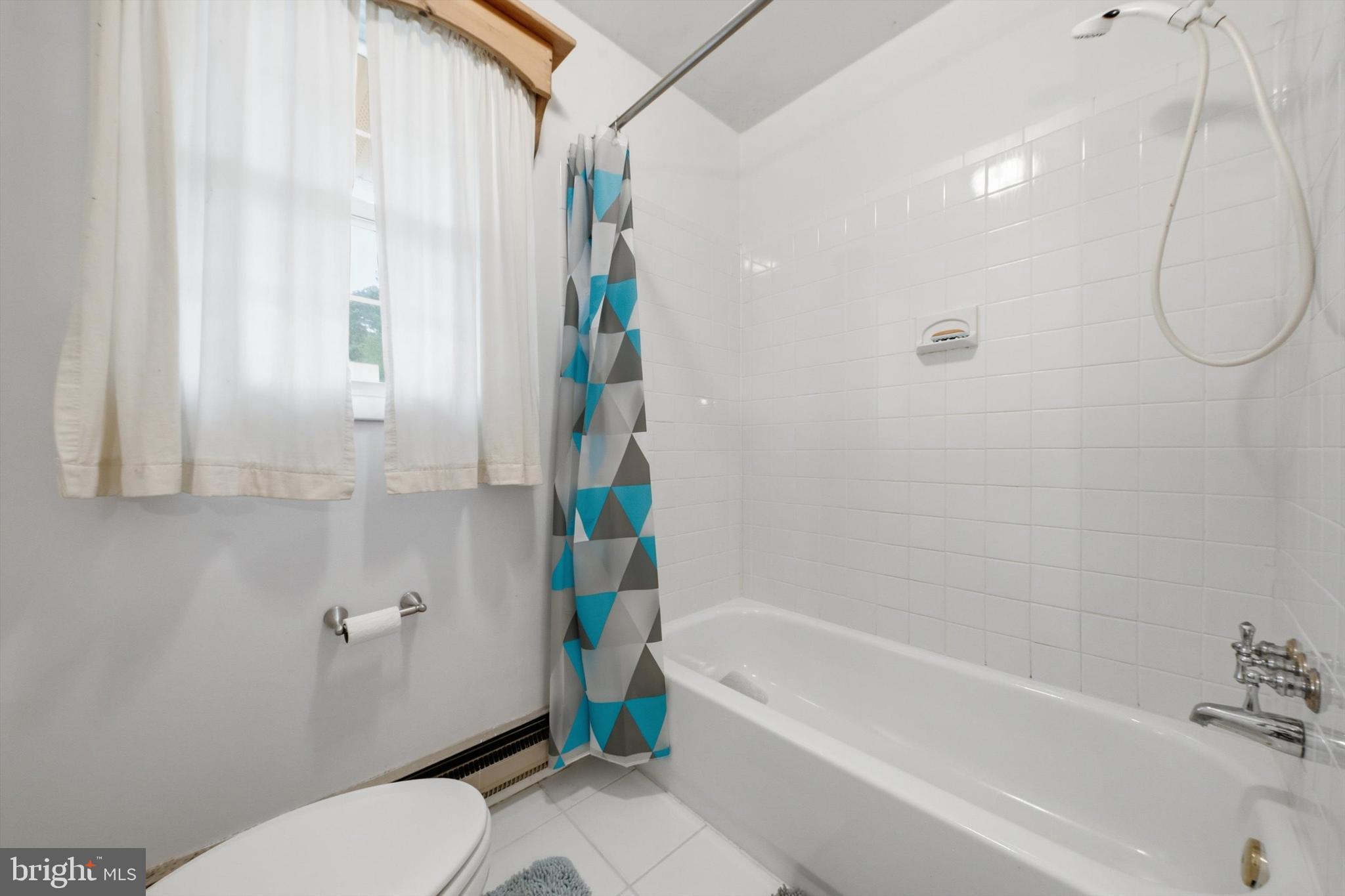 776 Evergreen Road Severn, MD 21144 - Photo 33 of 55 Hall Bath