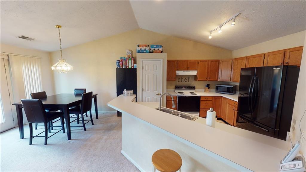 5668 Rains Lane Indianapolis, IN 46254 - Photo 13 of 34 Gallery Image 13