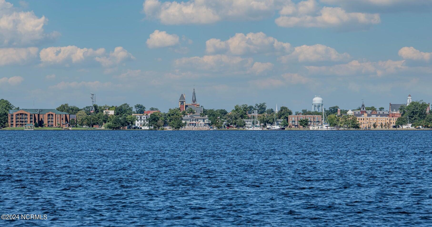 0 Riverside Drive New Bern, NC 28560 - Photo 10 of 11 Downtown View
