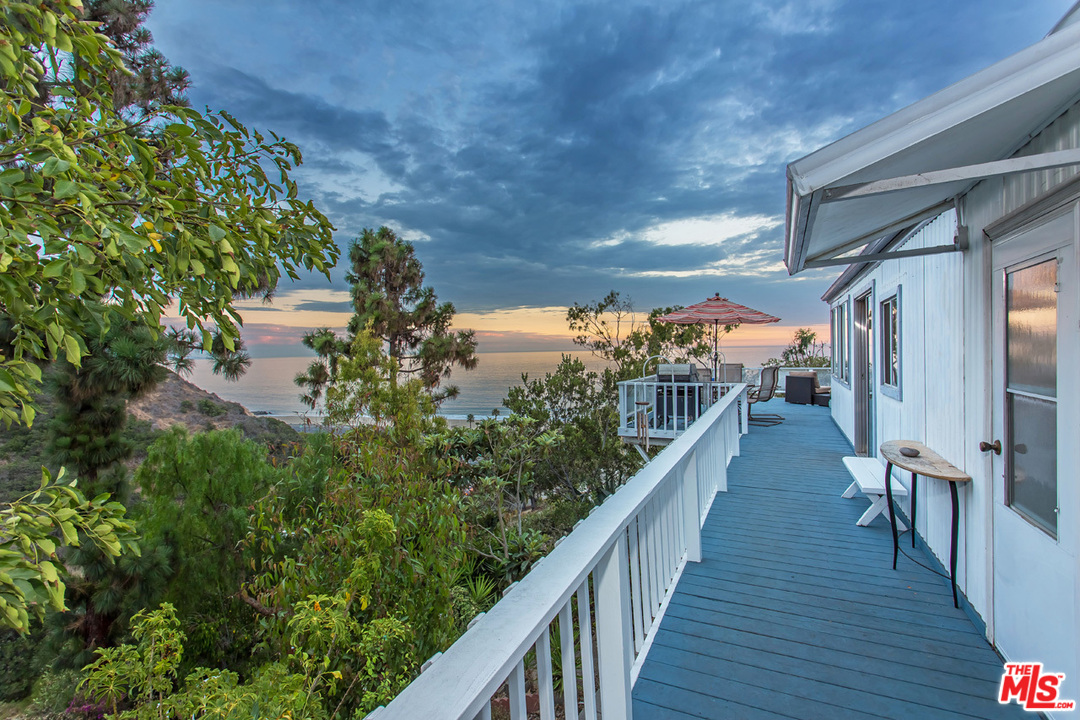 36 Copra Lane Pacific Palisades, CA 90272 - Photo 4 of 31 a view of a balcony