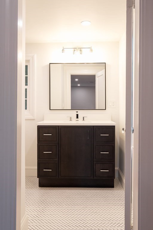 176 Broad Meadow Road Needham, MA 02492 - Photo 17 of 24