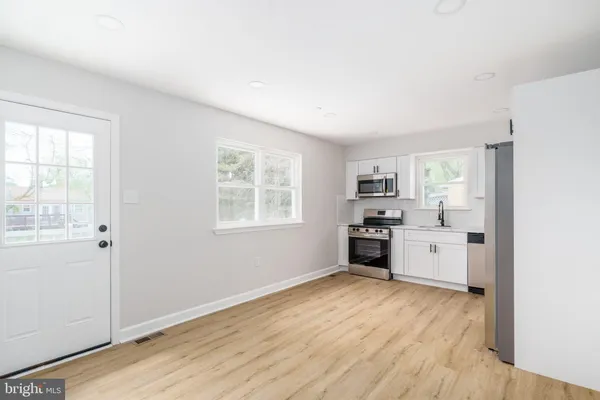 $334,900 | 421 North School Lane, Smyrna, DE 19977