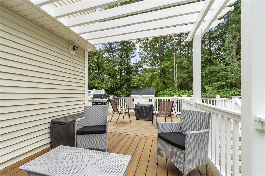 378 Pelham Road Dracut, MA 01826 - Photo 37 of 38