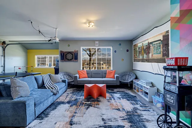 $524,000 | 3305 Mountain Terrace Drive, Blakeslee, PA 18610