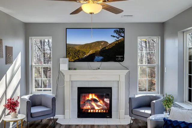 $524,000 | 3305 Mountain Terrace Drive, Blakeslee, PA 18610