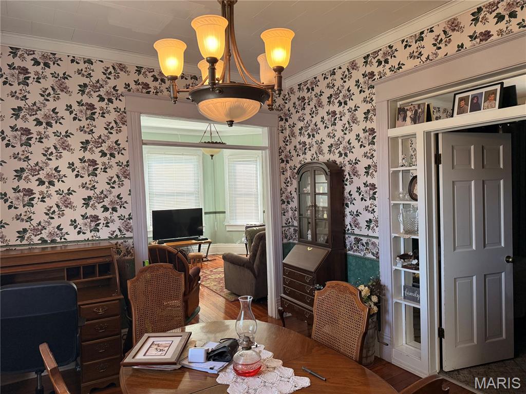 309 South Locust Street St. Elmo, IL 62458 - Photo 9 of 23