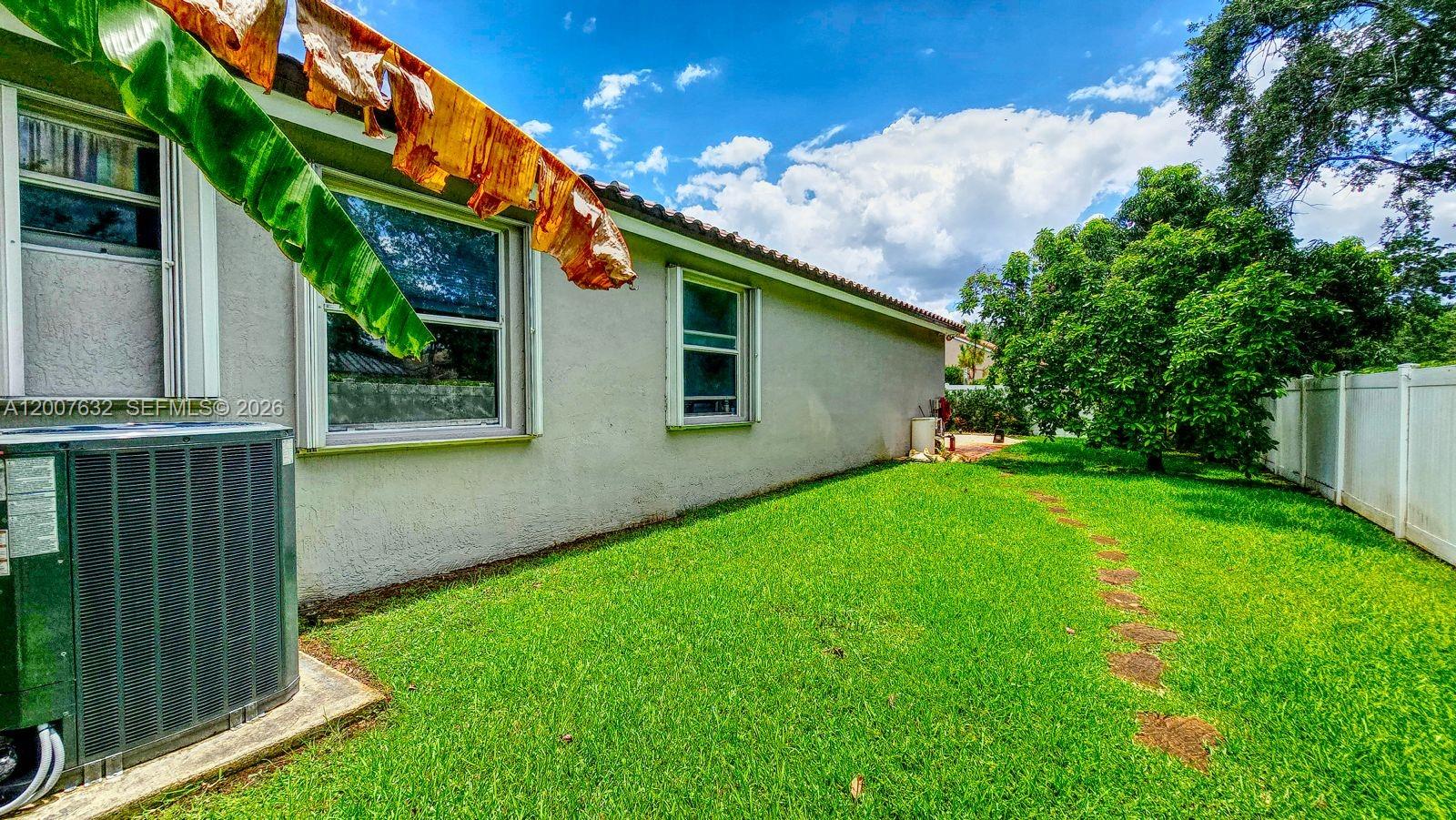 18920 Southwest 29th Street Miramar, FL 33029 - Photo 32 of 37