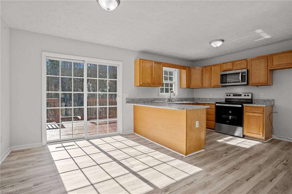 1200 Laurel Crest Road King, NC 27021 - Photo 15 of 49 Gallery Image 15