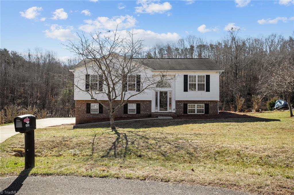 1200 Laurel Crest Road King, NC 27021 - Photo 8 of 49 Gallery Image 8
