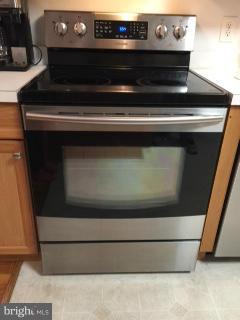 618 Old Love Point Road Stevensville, MD 21666 - Photo 14 of 24 New Stove