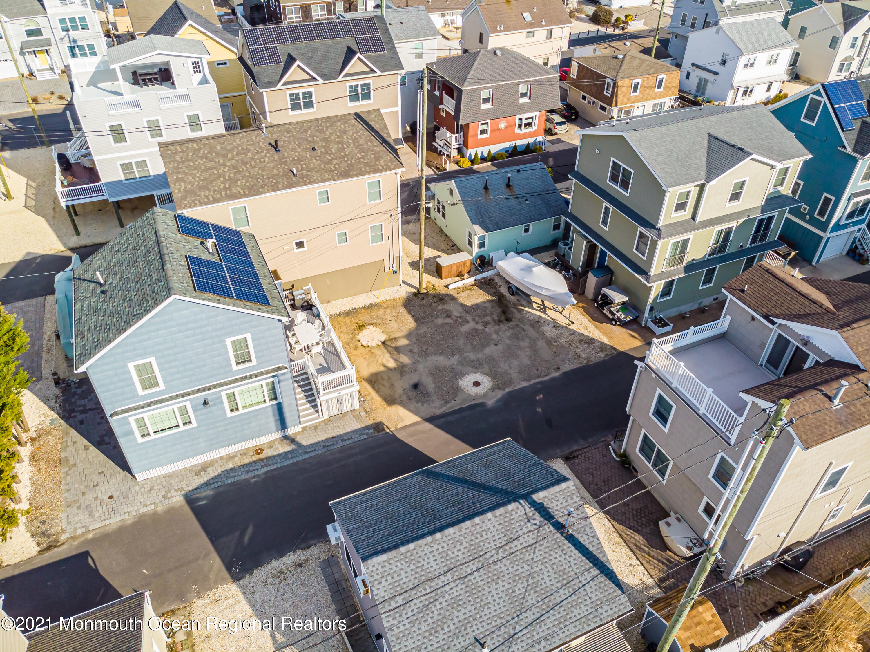 112 Del Monte Road Lavallette, NJ 08735 - Photo 2 of 11 112 Del Monte (2)