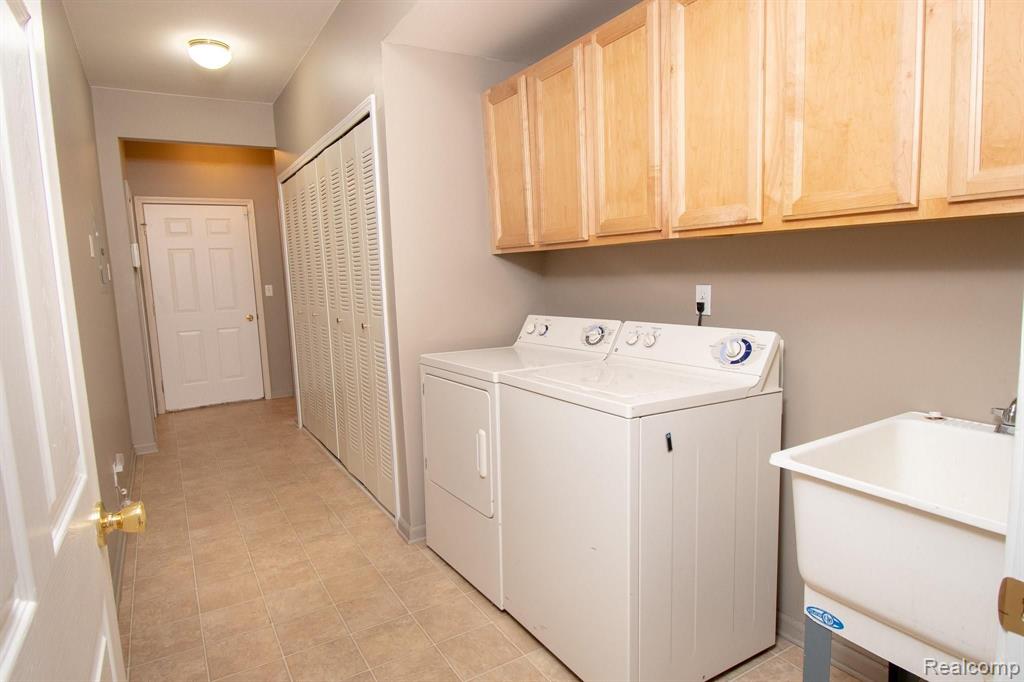 1746 Deepwood Circle, Unit 82 Rochester, MI 48307 - Photo 11 of 20