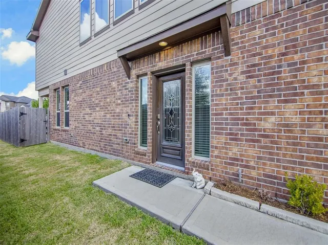 $2,350 | 3334 Rainflower Springs Lane, Rosenberg, TX 77471