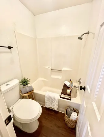 $1,550 | 10616 Mellow Meadow Drive, Unit 40B, Austin, TX 78750