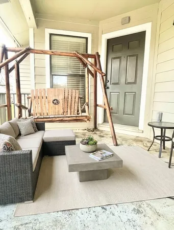 $1,550 | 10616 Mellow Meadow Drive, Unit 40B, Austin, TX 78750