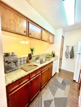$1,550 | 10616 Mellow Meadow Drive, Unit 40B, Austin, TX 78750
