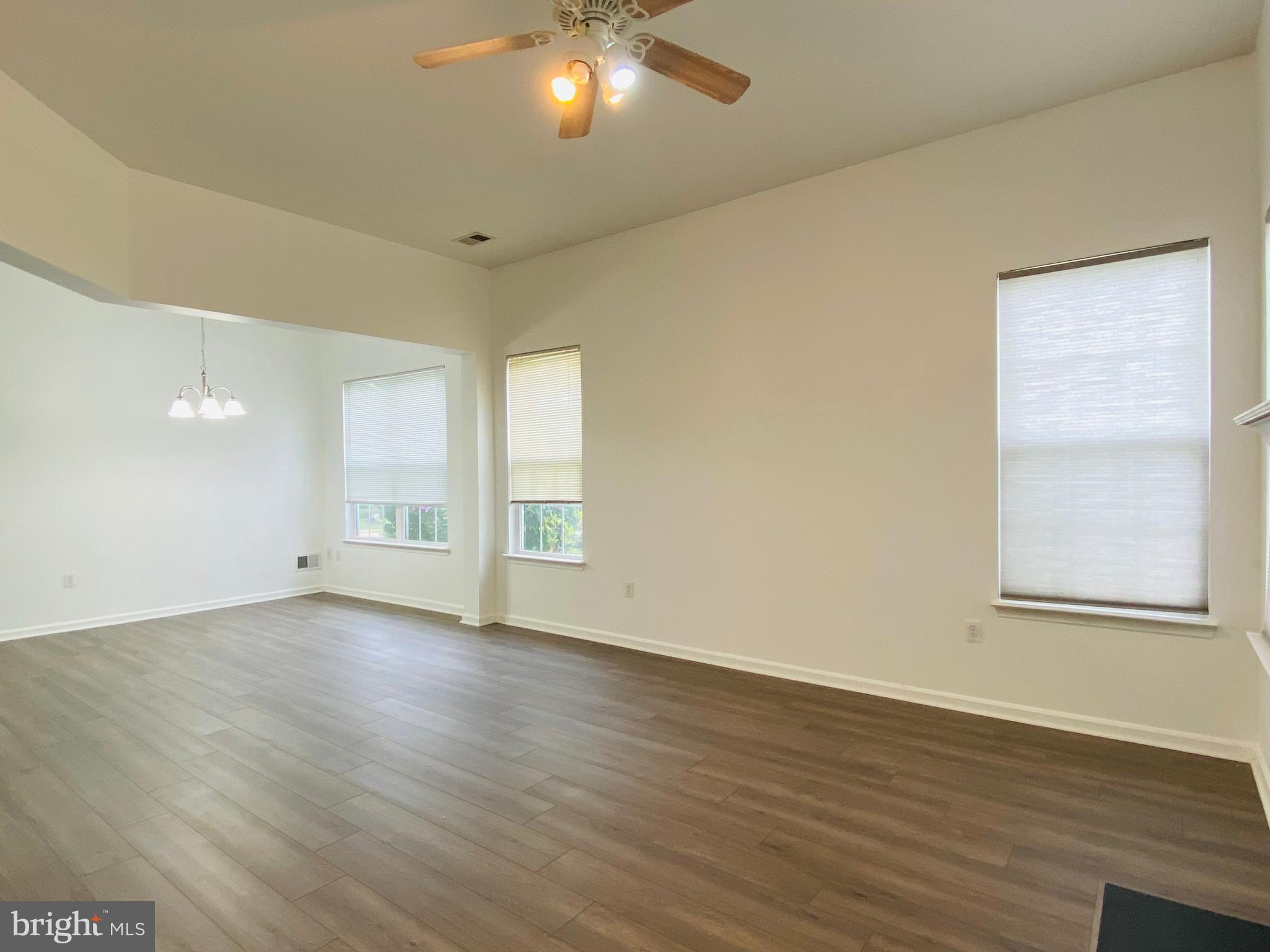 12835 Dunbarton Drive Bristow, VA 20136 - Photo 12 of 35 Family Room